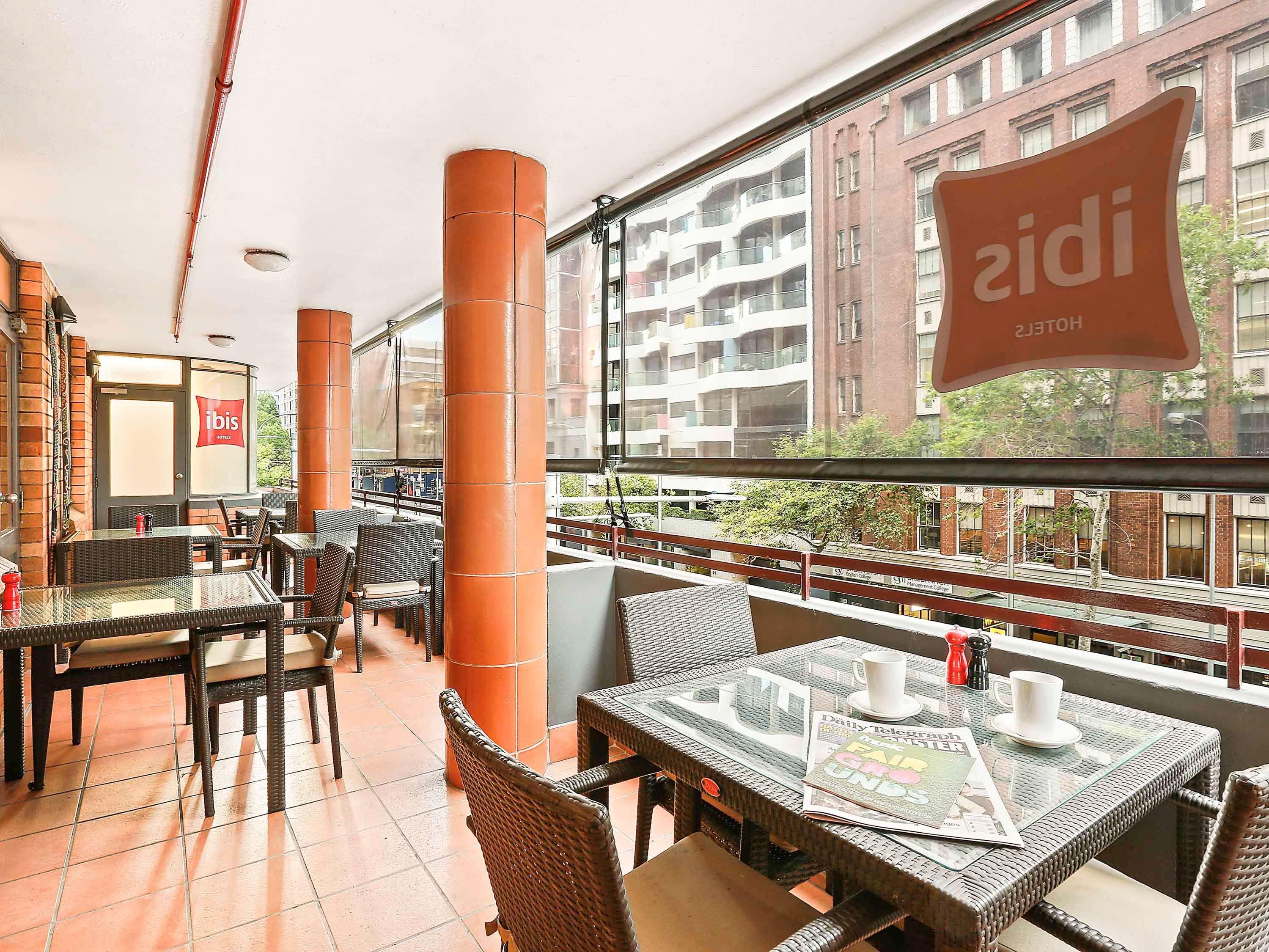 Ibis Sydney World Square Hotel Exterior foto